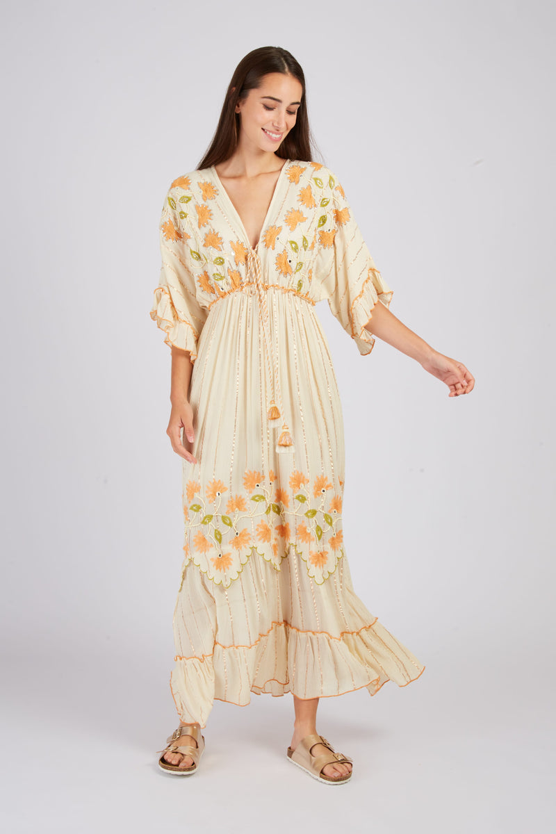 Women's embroidered floral maxi dress - with a bohemian look 